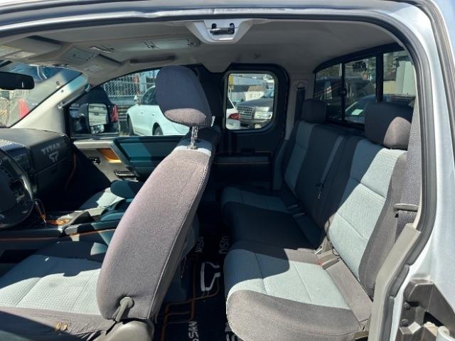 Nissan Titan 2WD King Cab SE FFV 2007