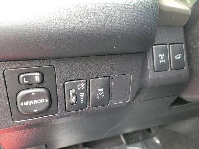 Toyota RAV4 AWD 4dr Limited (Natl) 2015
