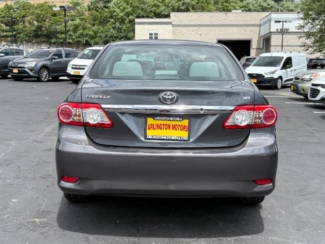 Toyota Corolla 4dr Sdn Auto LE Special Edition (Natl) 2013