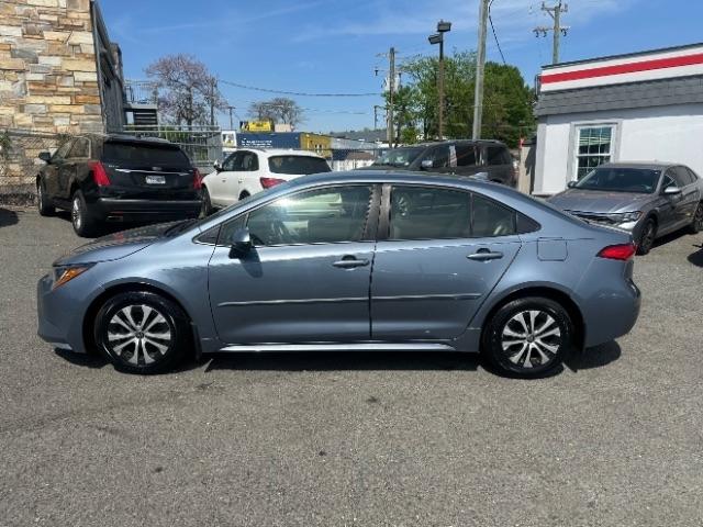 Toyota Corolla Hybrid LE CVT (Natl) 2022