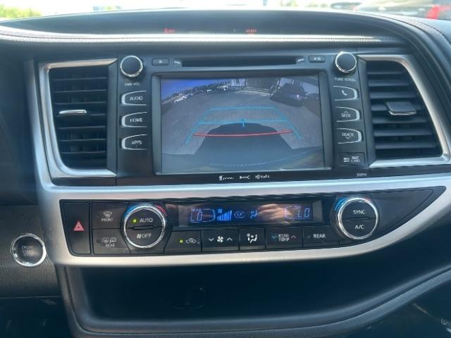 Toyota Highlander XLE V6 AWD (Natl) 2019