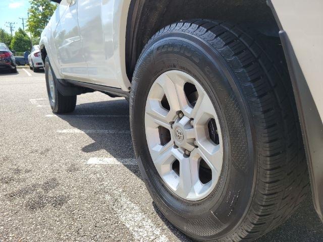 Toyota 4Runner 4WD 4dr V6 Trail Premium (Natl) 2015