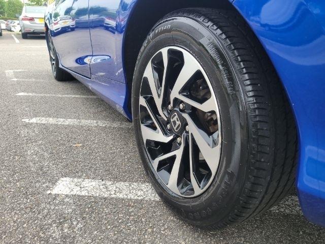 Honda Civic Coupe LX-P CVT 2017