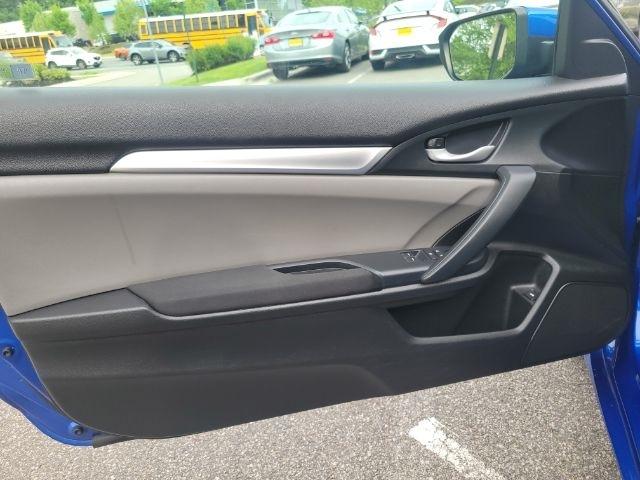 Honda Civic Coupe LX-P CVT 2017