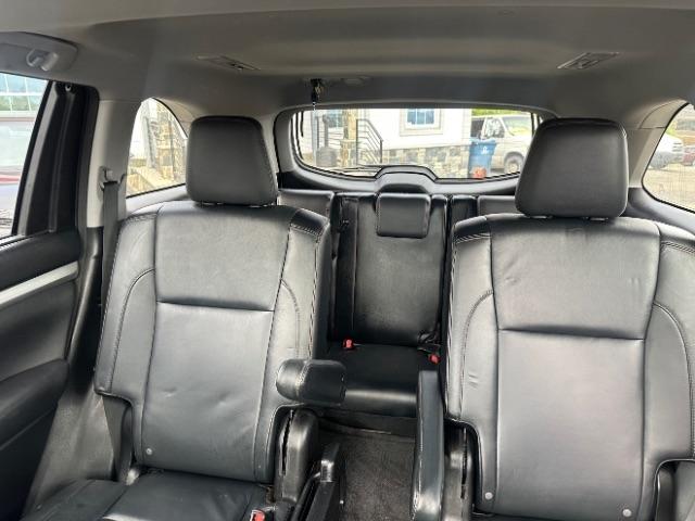 Toyota Highlander AWD 4dr V6 XLE (Natl) 2015