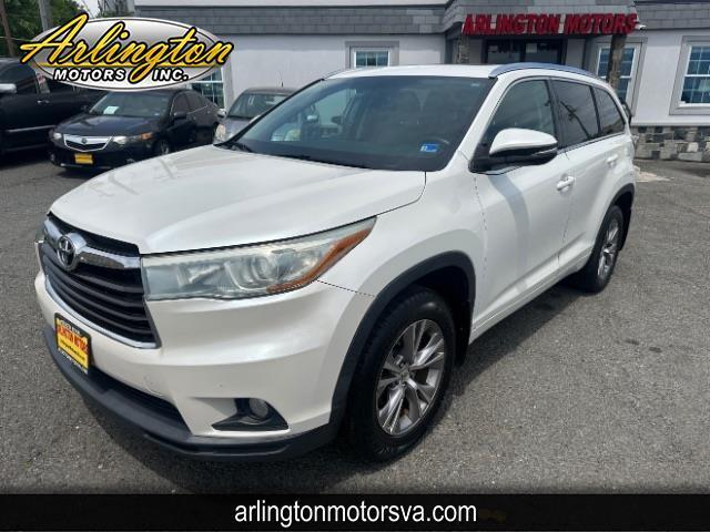 Toyota Highlander AWD 4dr V6 XLE (Natl) 2015