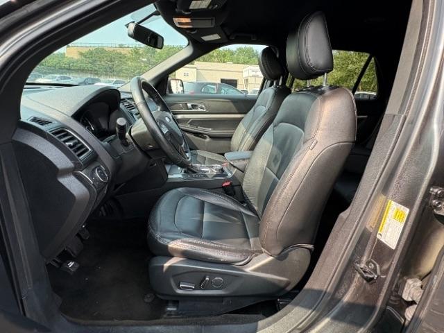 Ford Explorer XLT 4WD 2018