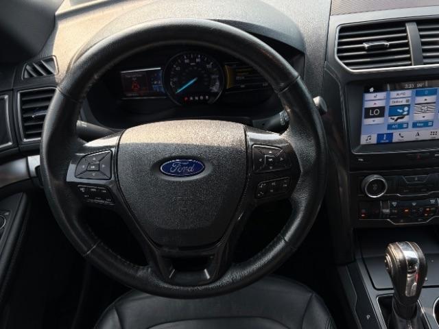 Ford Explorer XLT 4WD 2018