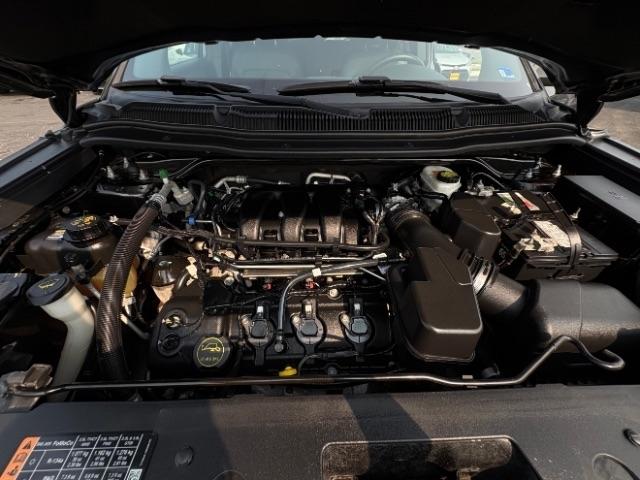 Ford Explorer XLT 4WD 2018