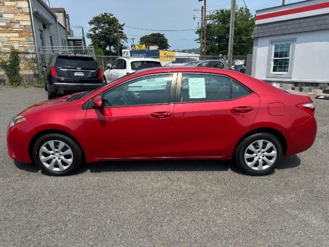Toyota Corolla 4dr Sdn CVT LE Premium (Natl) 2015