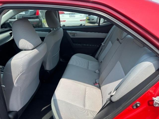 Toyota Corolla 4dr Sdn CVT LE Premium (Natl) 2015