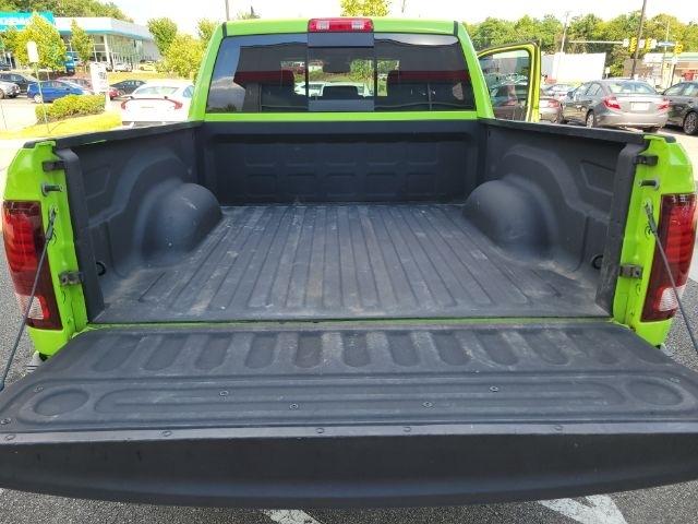 RAM 1500 Sport 4x4 Crew Cab 5'7" Box 2017
