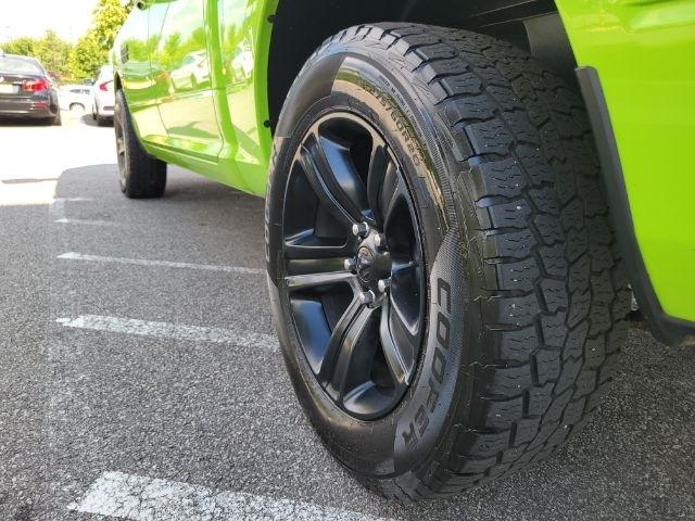 RAM 1500 Sport 4x4 Crew Cab 5'7" Box 2017