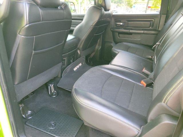 RAM 1500 Sport 4x4 Crew Cab 5'7" Box 2017