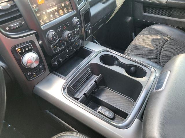RAM 1500 Sport 4x4 Crew Cab 5'7" Box 2017