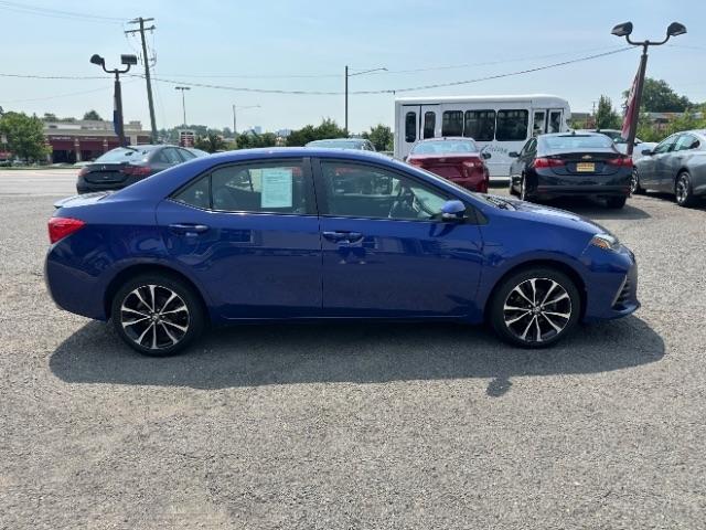 Toyota Corolla XLE CVT (Natl) 2019