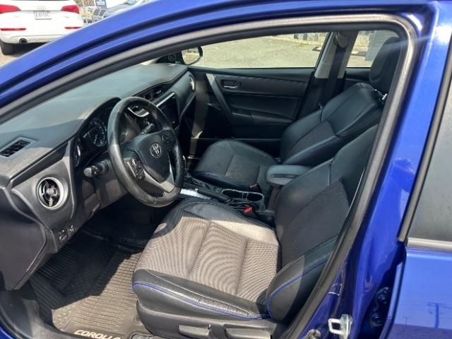 Toyota Corolla XLE CVT (Natl) 2019