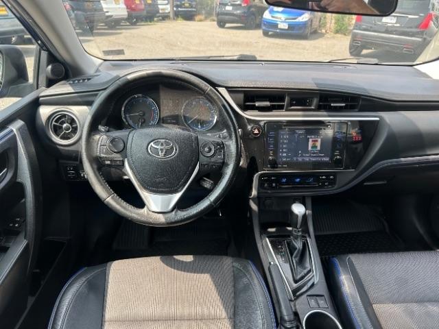 Toyota Corolla XLE CVT (Natl) 2019