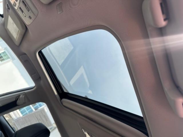 Toyota Corolla XLE CVT (Natl) 2019