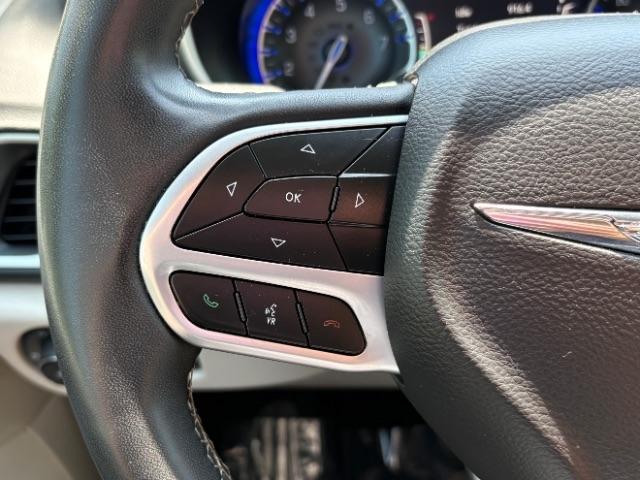 Chrysler Pacifica Touring L FWD 2022