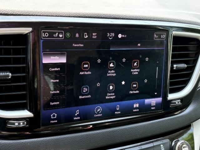 Chrysler Pacifica Touring L FWD 2022