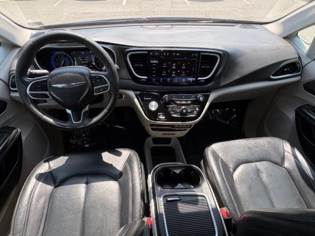 Chrysler Pacifica Touring L FWD 2022