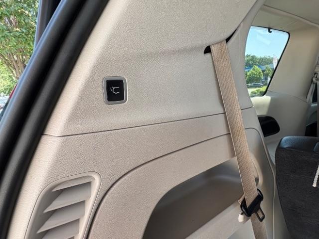 Chrysler Pacifica Touring L FWD 2022