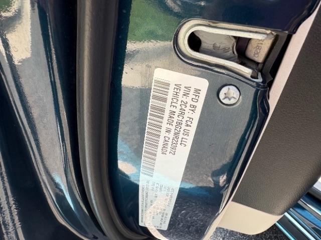 Chrysler Pacifica Touring L FWD 2022