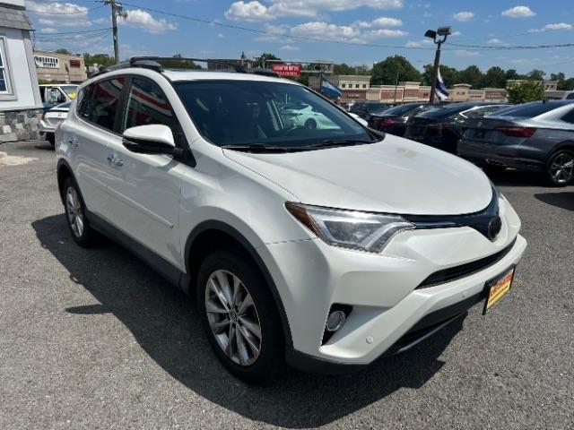 Toyota RAV4 Limited AWD (Natl) 2017