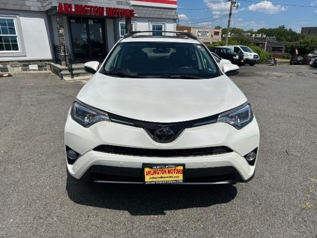 Toyota RAV4 Limited AWD (Natl) 2017