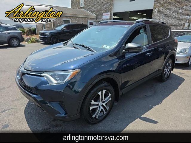 Toyota RAV4 LE AWD (Natl) 2017