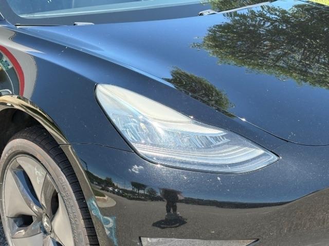 Tesla Model 3 Mid Range RWD *Ltd Avail* 2019