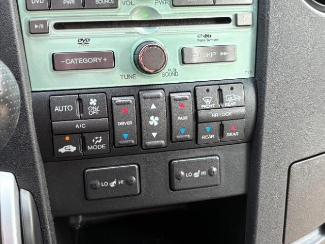 Honda Pilot 4WD 4dr Touring w/RES & Navi 2011