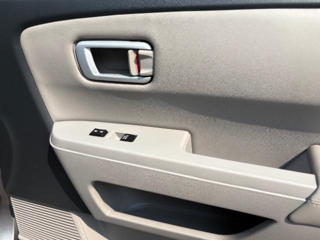 Honda Pilot 4WD 4dr Touring w/RES & Navi 2011