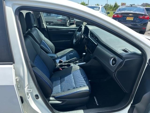 Toyota Corolla 50th Anniversary Special Edition CVT (Natl) 2017