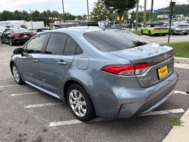 Toyota Corolla LE CVT (Natl) 2022
