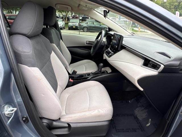 Toyota Corolla LE CVT (Natl) 2022
