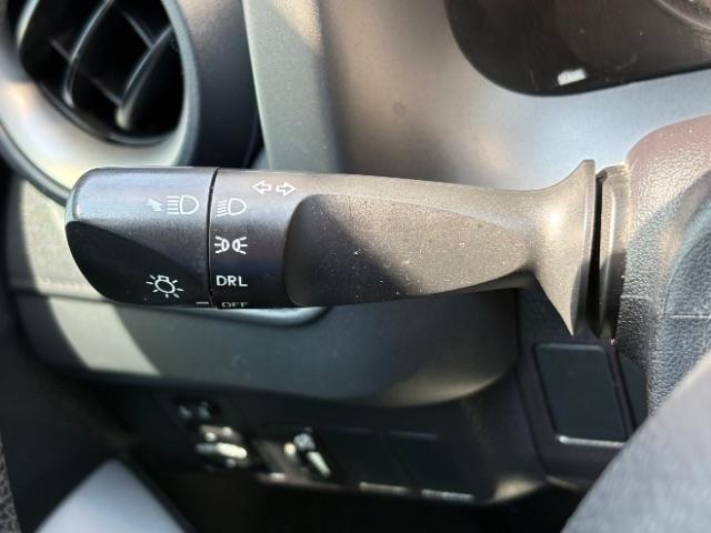 Toyota RAV4 FWD 4dr LE (Natl) 2016