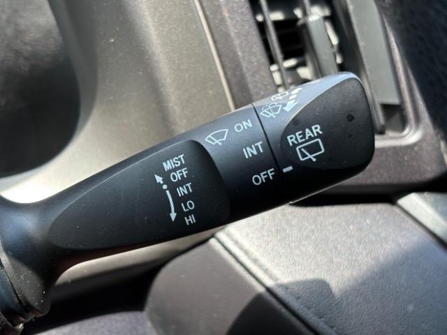 Toyota RAV4 FWD 4dr LE (Natl) 2016