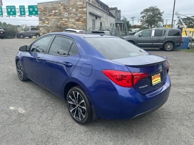 Toyota Corolla XLE CVT (Natl) 2019