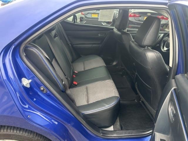 Toyota Corolla XLE CVT (Natl) 2019