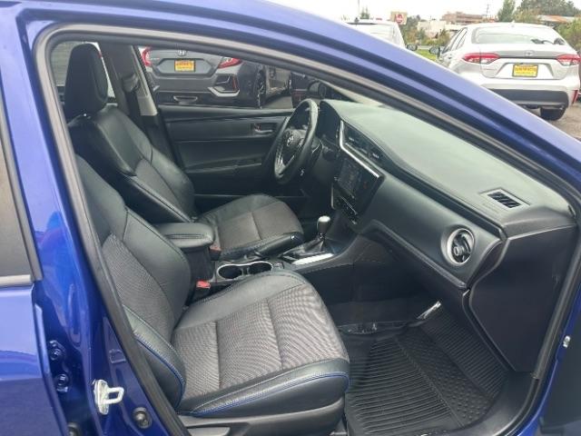 Toyota Corolla XLE CVT (Natl) 2019