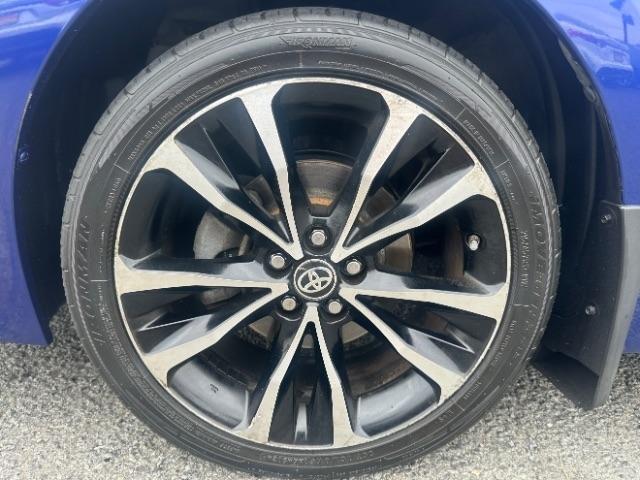 Toyota Corolla XLE CVT (Natl) 2019