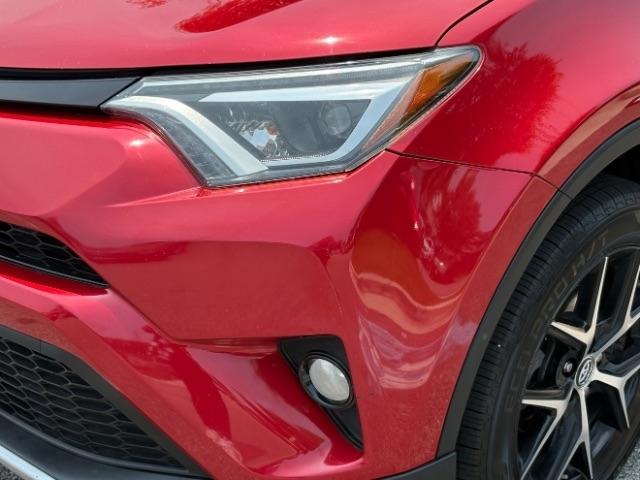 Toyota RAV4 AWD 4dr SE (Natl) 2016