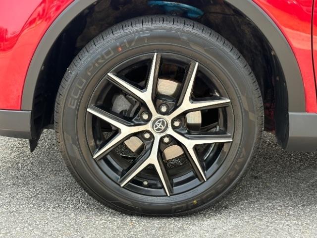 Toyota RAV4 AWD 4dr SE (Natl) 2016