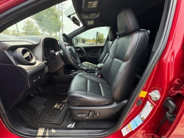 Toyota RAV4 AWD 4dr SE (Natl) 2016