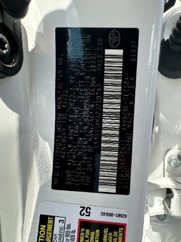 Toyota Camry Hybrid SE Nightshade CVT (Natl) 2023