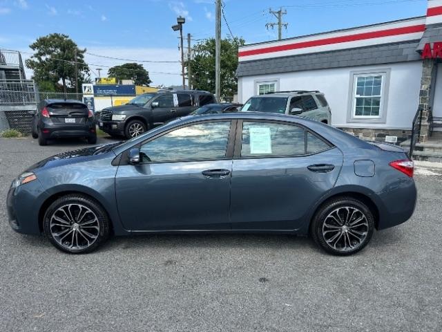 Toyota Corolla 4dr Sdn CVT LE Premium (Natl) 2015