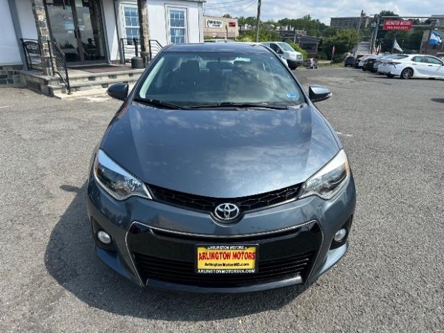 Toyota Corolla 4dr Sdn CVT LE Premium (Natl) 2015