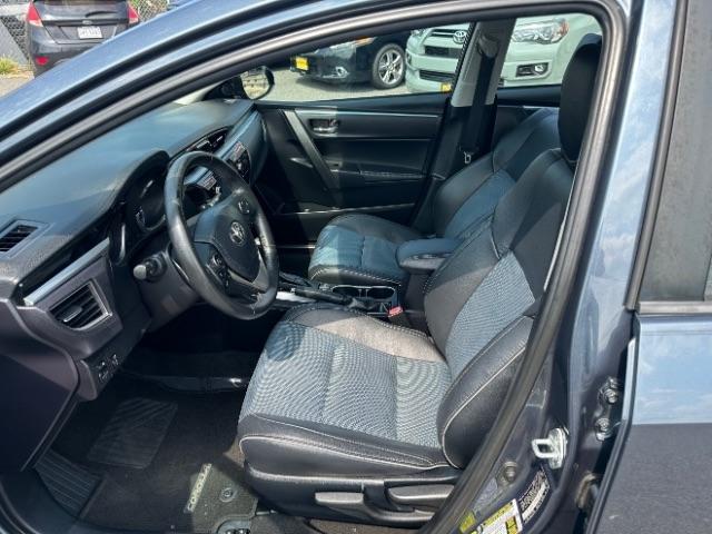 Toyota Corolla 4dr Sdn CVT LE Premium (Natl) 2015